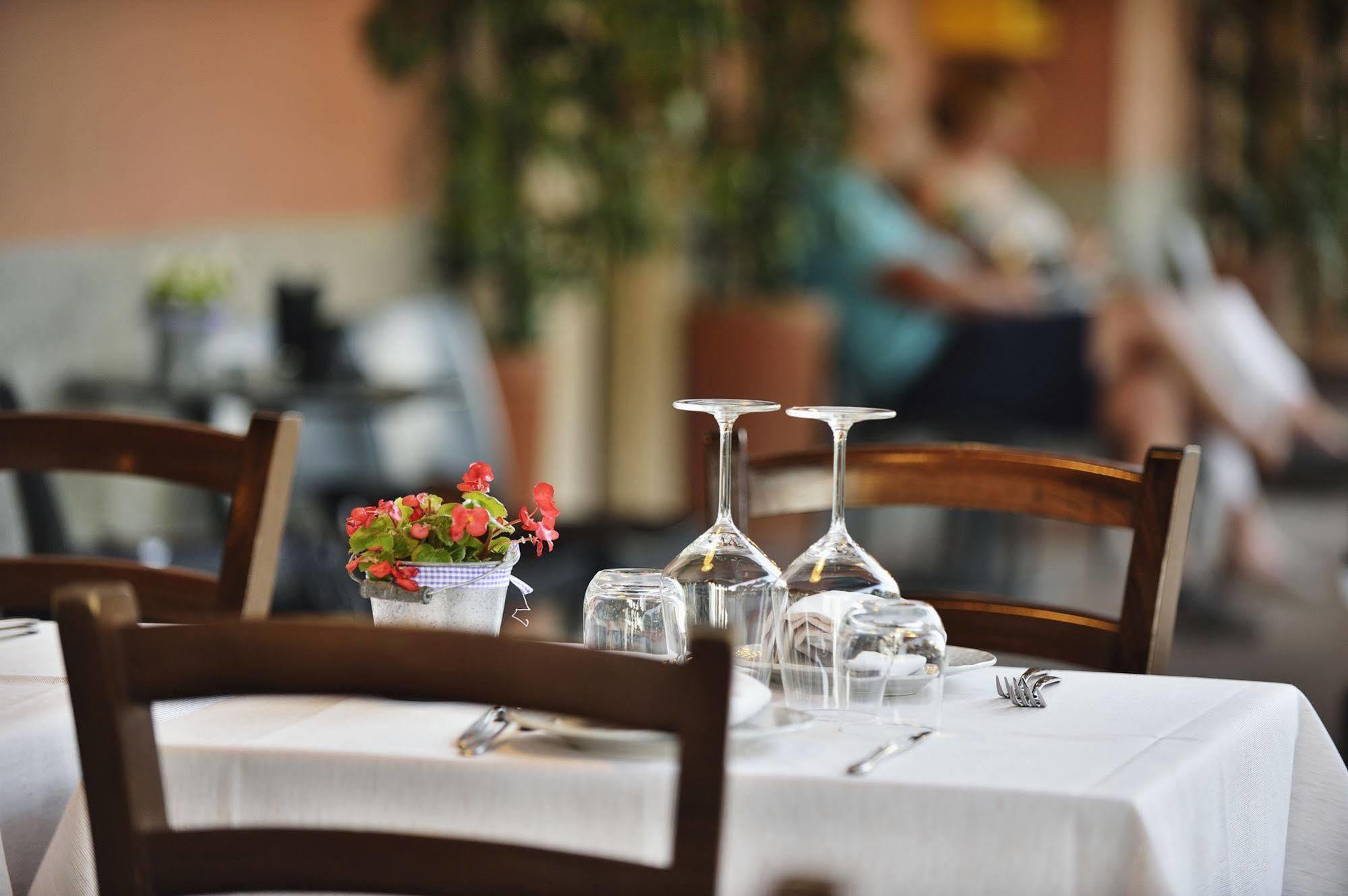 Antica Locanda Luigina Mattarana Buitenkant foto